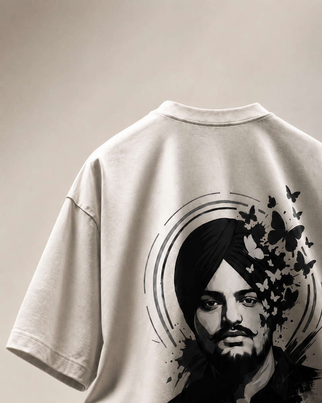 MOOSE IS ALIVE™ Oversized T-Shirt – Moose Edition